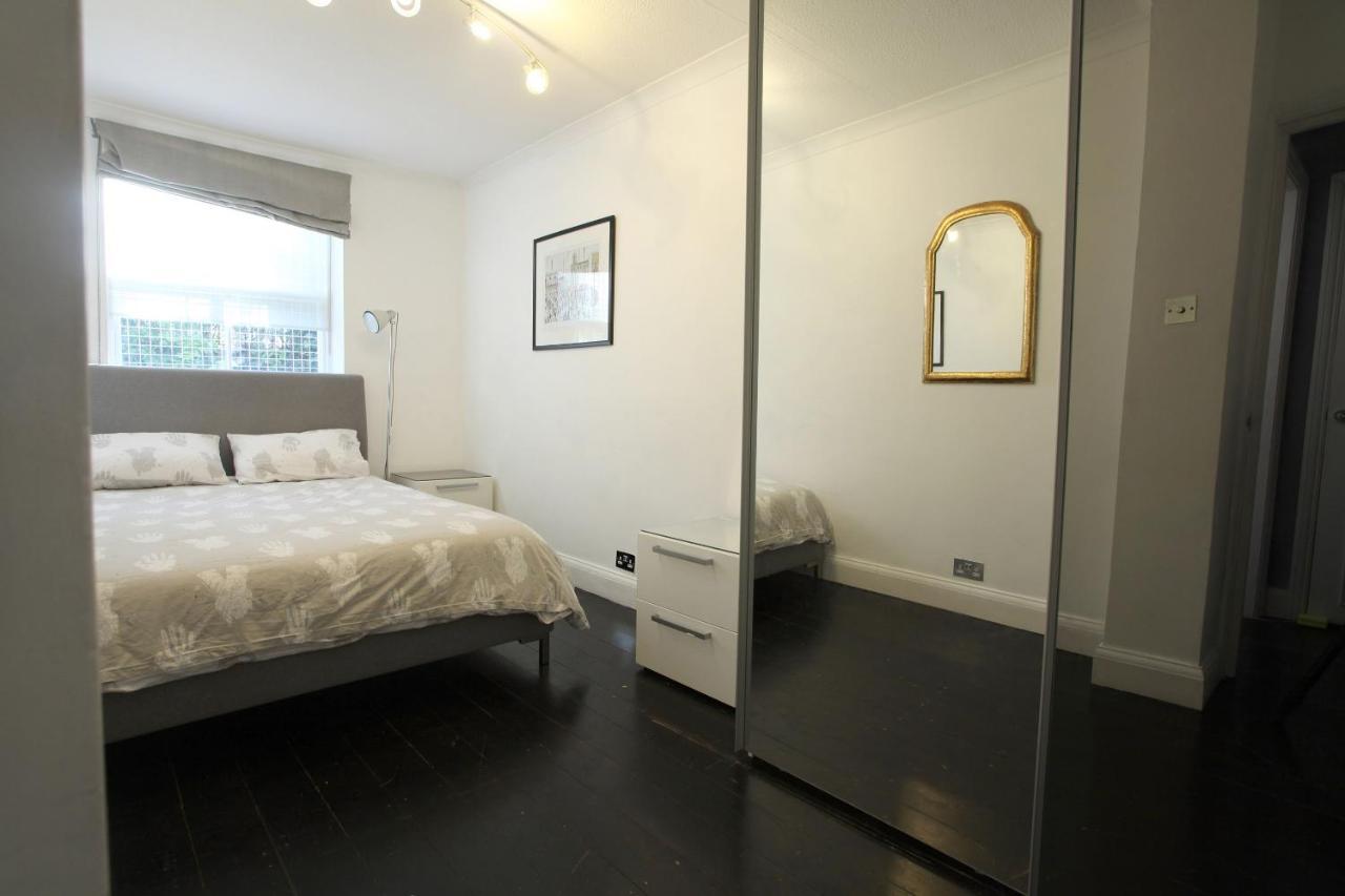 Апартаменти Walk To Notting Hill /Paddington 1 B/R With Patio Лондон Екстер'єр фото