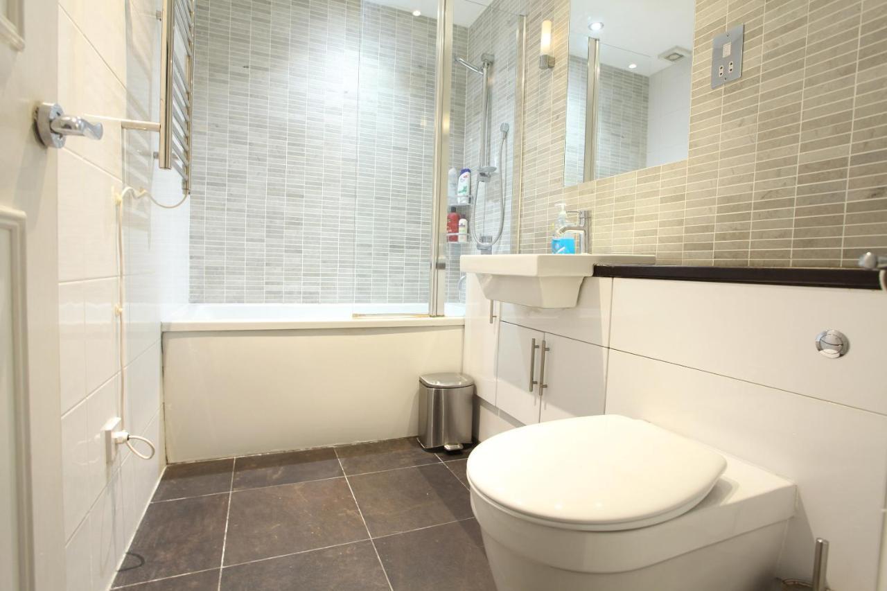 Апартаменти Walk To Notting Hill /Paddington 1 B/R With Patio Лондон Екстер'єр фото