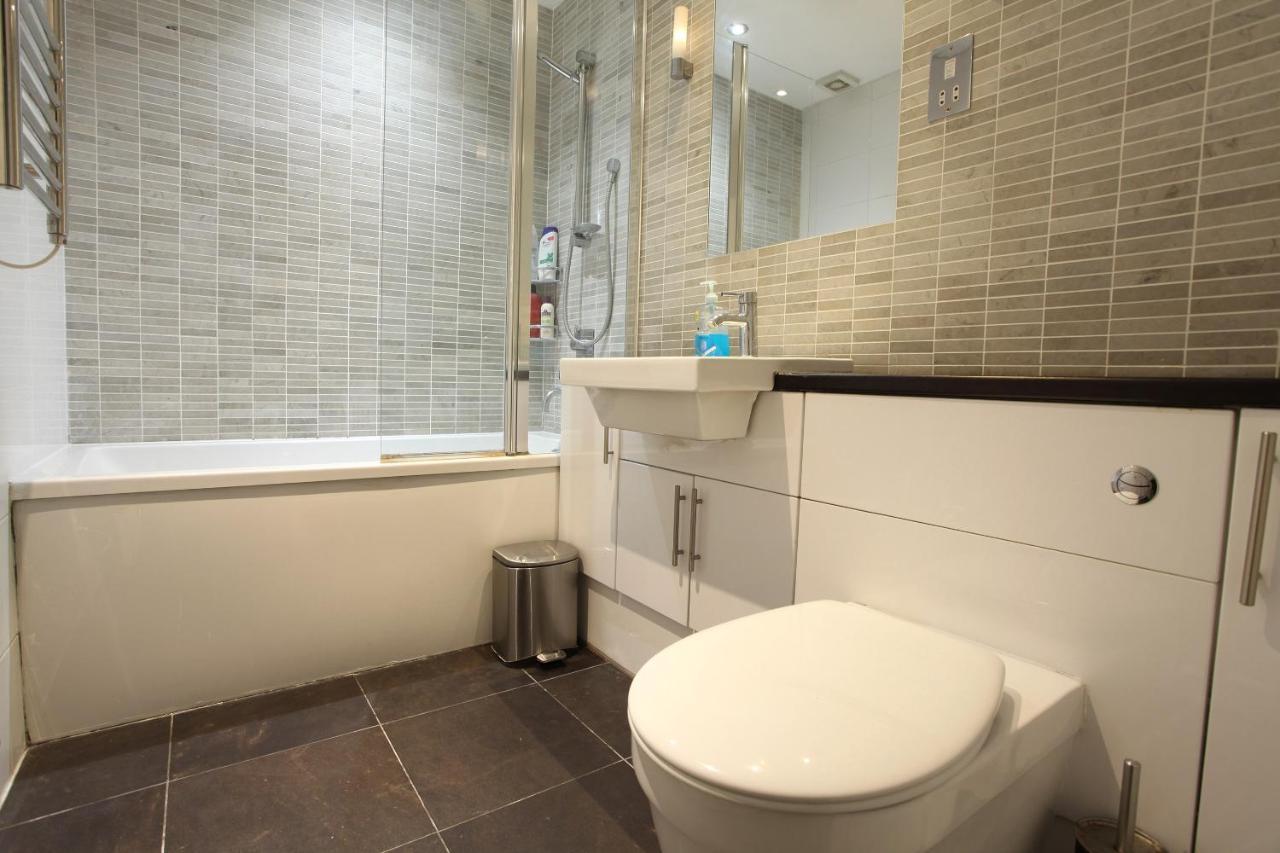 Апартаменти Walk To Notting Hill /Paddington 1 B/R With Patio Лондон Екстер'єр фото